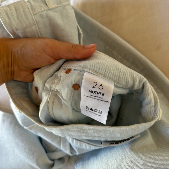 MOTHER The Scrapper Cuff Ankle Fray Jeans in The Devil May Care Size 26 - Picture 10 of 14